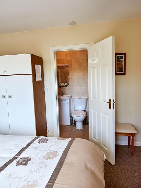 Hawthorn View Bed And Breakfast Thurles Habitación foto